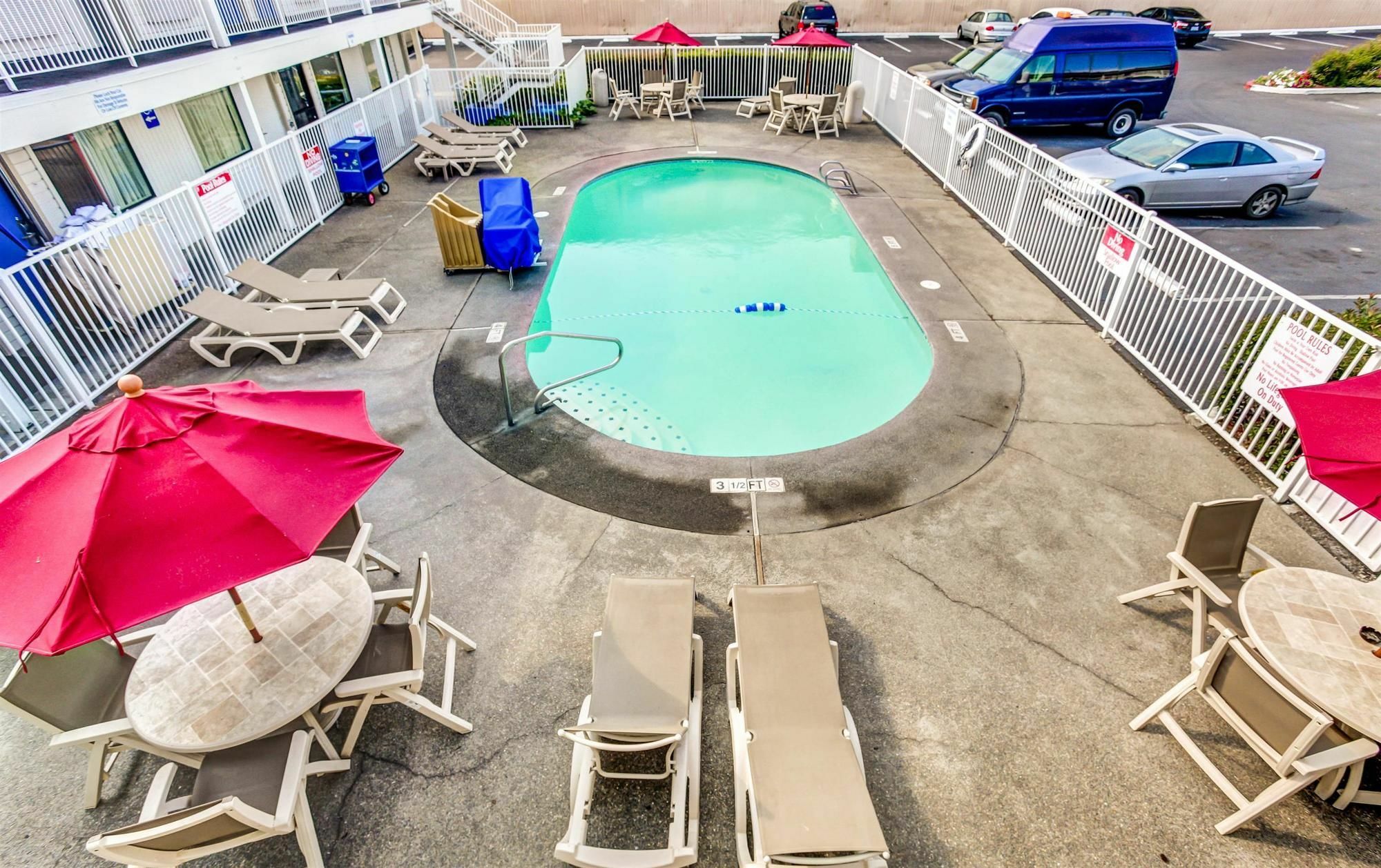 Motel 6-Medford, Or - North エクステリア 写真