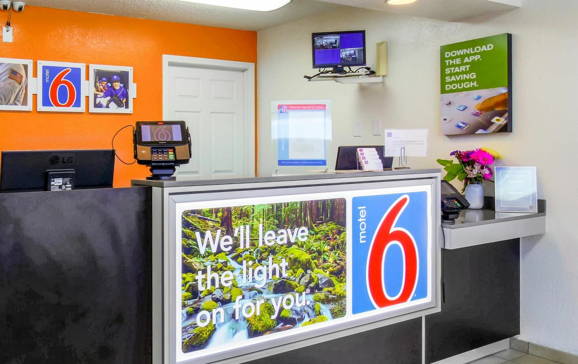 Motel 6-Medford, Or - North エクステリア 写真